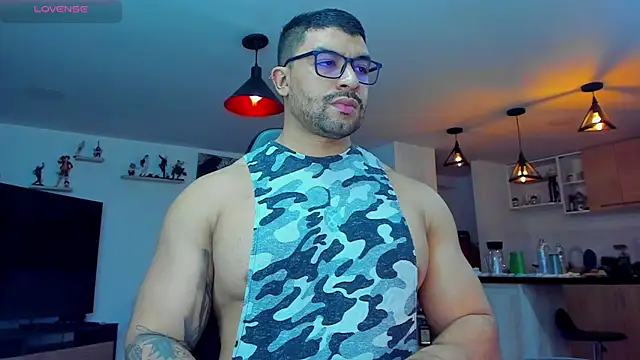 Snapshot of Michael_Diamond chatting on 27, 1, 2025 Michael Diamond online show from 27, 1, 2025