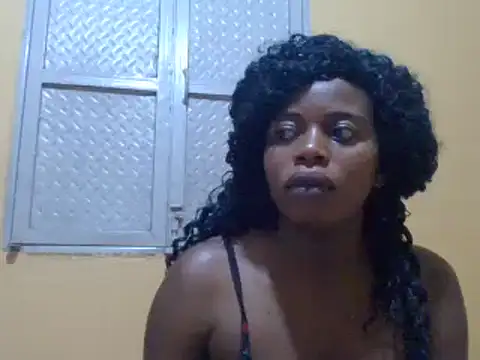 Snapshot of sweetbabra1 chatting on 2, 2, 2025 sweetbabra1 online show from 2, 2, 2025