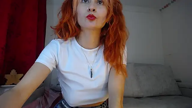 Snapshot of skinny_Raven chatting on 30, 1, 2025 skinny Raven online show from 30, 1, 2025