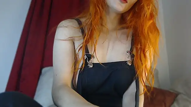 skinny Raven online show from 17, 4, 2026