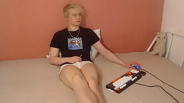 Oliver sweet  online show from 7, 4, 2026