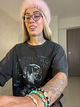 Miss sagitario online show from 14, 4, 2026