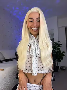 Snapshot of Miss_sagitario chatting on 22, 7, 2026 Miss sagitario online show from 22, 7, 2026