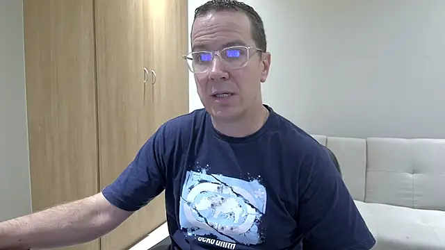 BrettJ81 online show from 14, 4, 2026