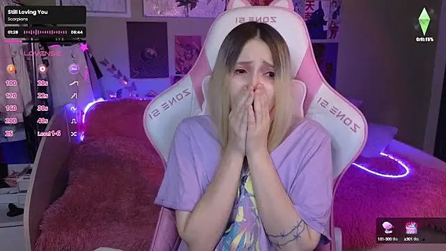 Evie Ro online show from 5, 12, 2024