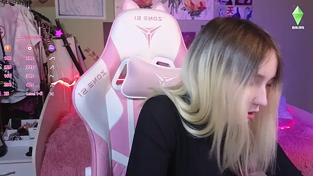 Evie Ro online show from 16, 12, 2024