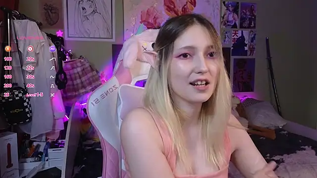 Evie Ro online show from 11, 1, 2025