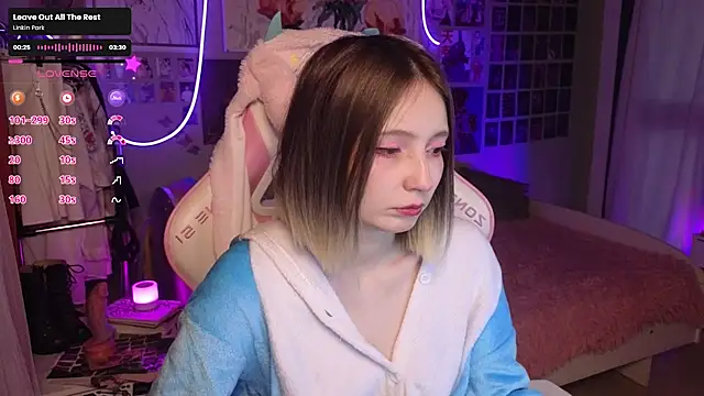 Evie Ro online show from 27, 9, 2025