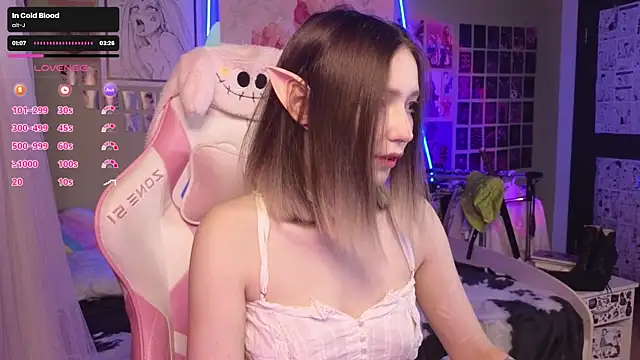 Evie Ro online show from 16, 12, 2025