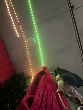 Snapshot of MadyTaylor chatting on 14, 12, 2024 MadyTaylor online show from 14, 12, 2024