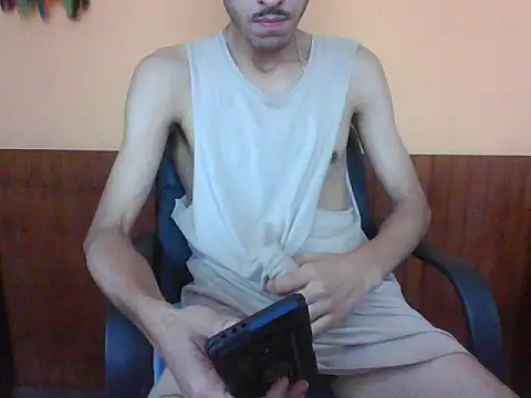 Snapshot of MisterMister45 chatting on 29, 4, 2026 MisterMister45 online show from 29, 4, 2026