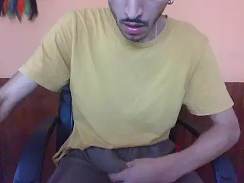 Snapshot of MisterMister45 chatting on 7, 7, 2026 MisterMister45 online show from 7, 7, 2026