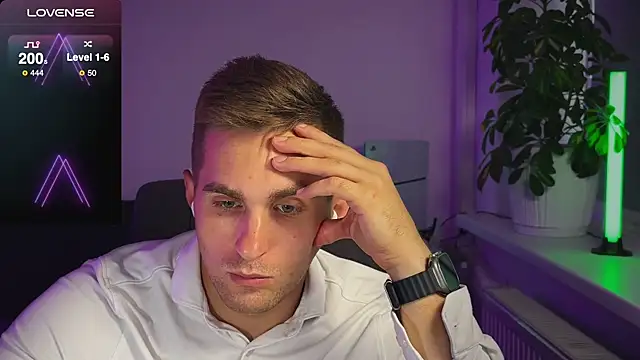 Snapshot of Sweeet__boy chatting on 18, 9, 2025 Sweeet boy online show from 18, 9, 2025