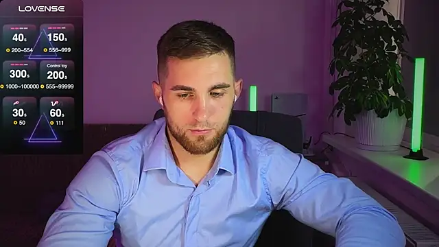 Snapshot of Sweeet__boy chatting on 23, 10, 2025 Sweeet boy online show from 23, 10, 2025