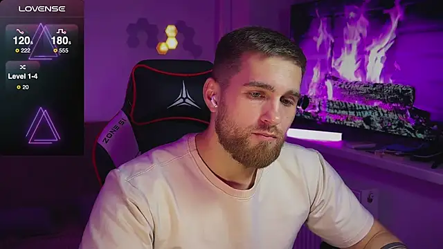 Snapshot of Sweeet__boy chatting on 22, 11, 2025 Sweeet boy online show from 22, 11, 2025