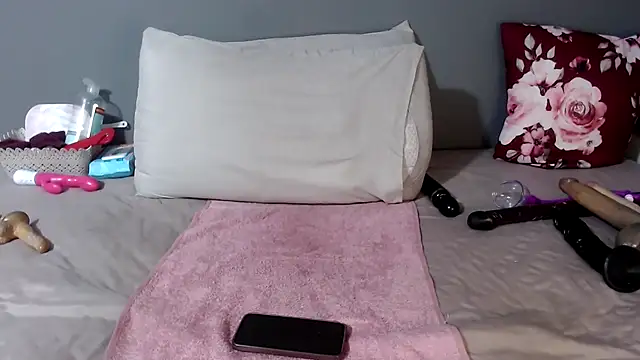 Snapshot of graciousxxx chatting on 15, 6, 2026 graciousxxx online show from 15, 6, 2026