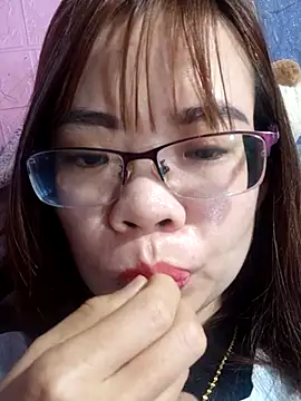   Mai-love19   online show from 2, 3, 2025