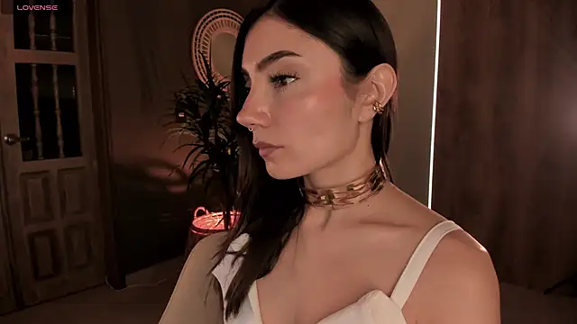 AmyArmstrong online show from 3, 3, 2025