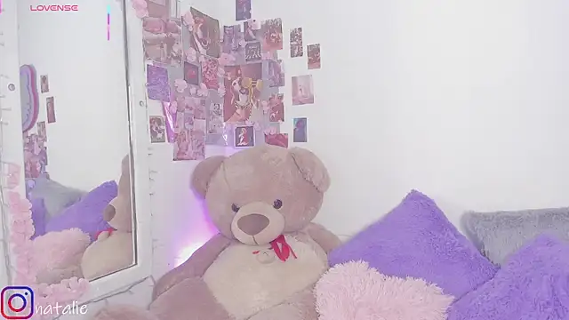 natalie jaensen online show from 10, 9, 2025