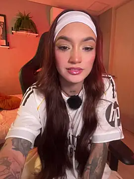 DaniDusan  online show from 2, 3, 2026