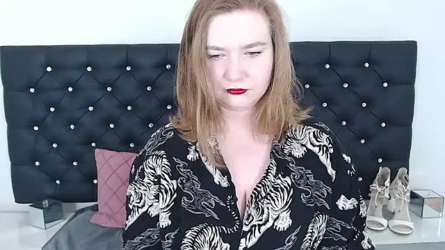 LaraDream online show from 13, 2, 2025