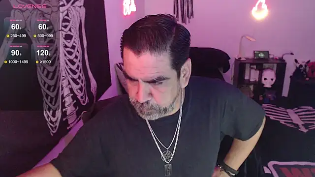 Snapshot of soyelcarlitos_ chatting on 6, 6, 2026 soyelcarlitos online show from 6, 6, 2026