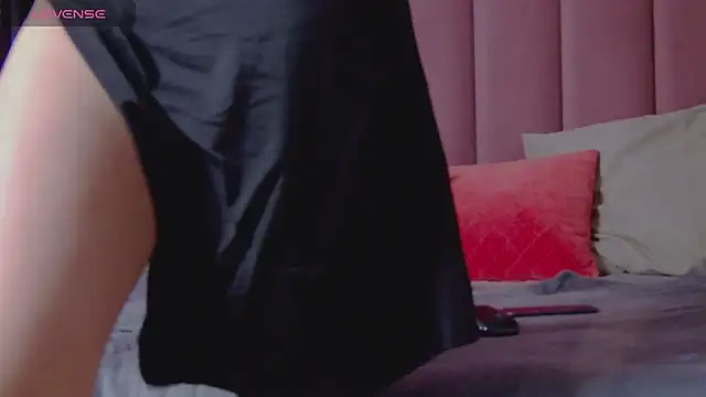 SweetySonya online show from 6, 3, 2025