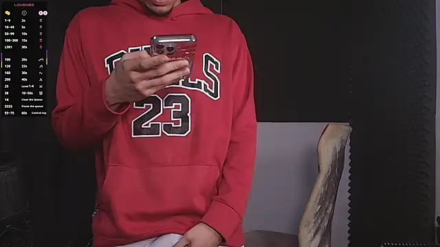 bigryann23 online show from 10, 10, 2025