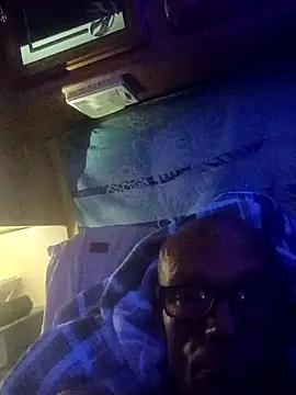 lelandm77 online show from 23, 4, 2026